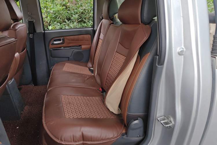 Used Great Wall Wingle 5 2016 2.0T Mine Edition Four-Wheel Drive Advanced Version Big Double Cab – 4D20B Left Rear Seat