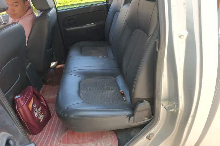 Used Great Wall Wingle 5 2016 2.2L Wealth Edition Two-Wheel Drive Progressive Version Big Double Cab – 491QE Left Rear Seat