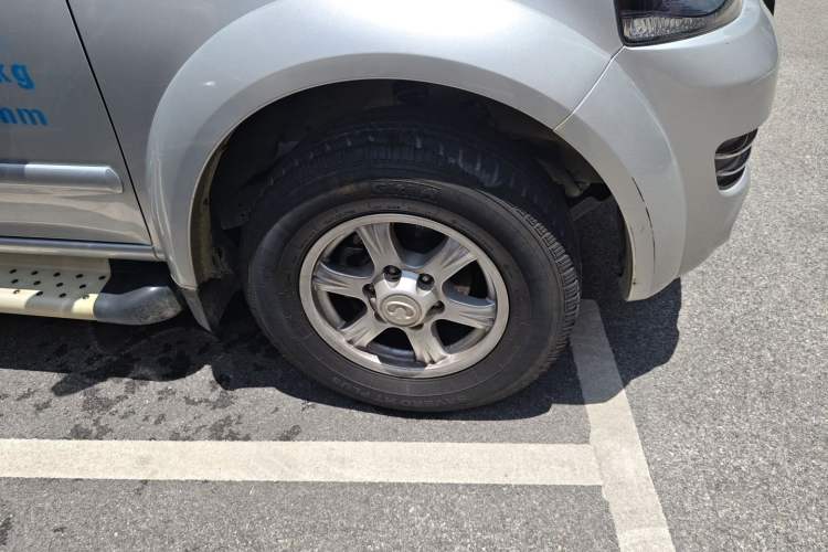 Used Great Wall Wingle 5 2016 2.0T Mine Edition Two-Wheel Drive Progressive Version Big Double Cab – 4D20B Right Front Wheel Hub