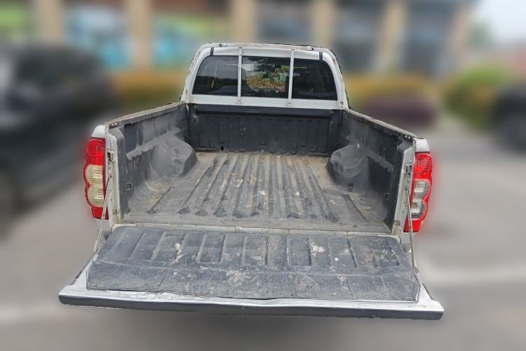Used Great Wall Wingle 5 2016 2.8T Two-Wheel-Drive Entry-Level GW2.8TC Big Double-Cab GW2.8TC Trunk