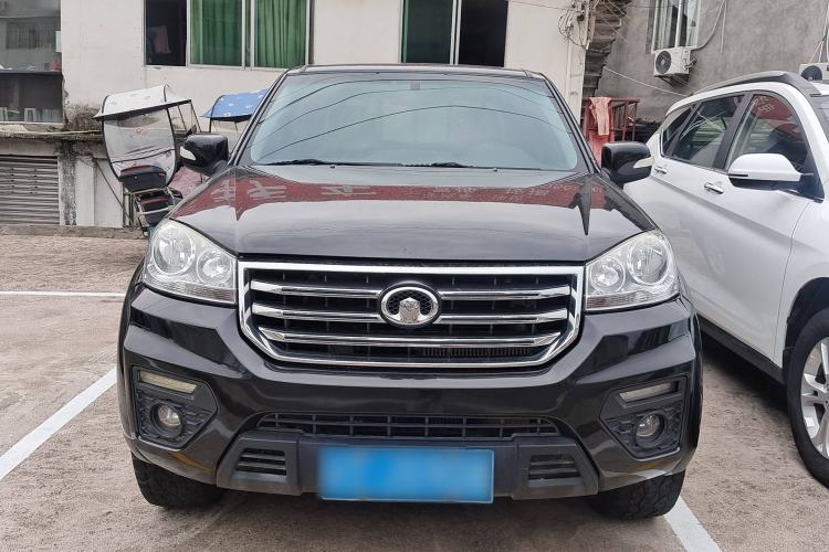 Used Great Wall Wingle 5 2017 2.0T European-Style Diesel 4x4 Ambition Version with Extended Double Cab – GW4D20E Exterior 1