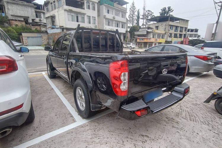 Used Great Wall Wingle 5 2017 2.0T European-Style Diesel 4x4 Ambition Version with Extended Double Cab – GW4D20E Exterior 3