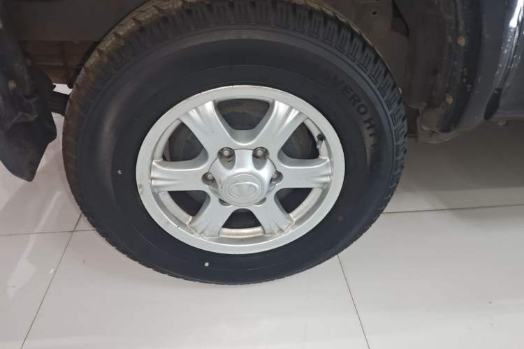 Used Great Wall Wingle 5 2017 2.0T European Version Diesel Two-Wheel Drive Elite Plus Big Double-Cab GW4D20D Exterior 5