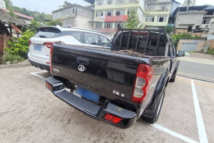 Used Great Wall Wingle 5 2017 2.0T European-Style Diesel 4x4 Ambition Version with Extended Double Cab – GW4D20E Exterior 5