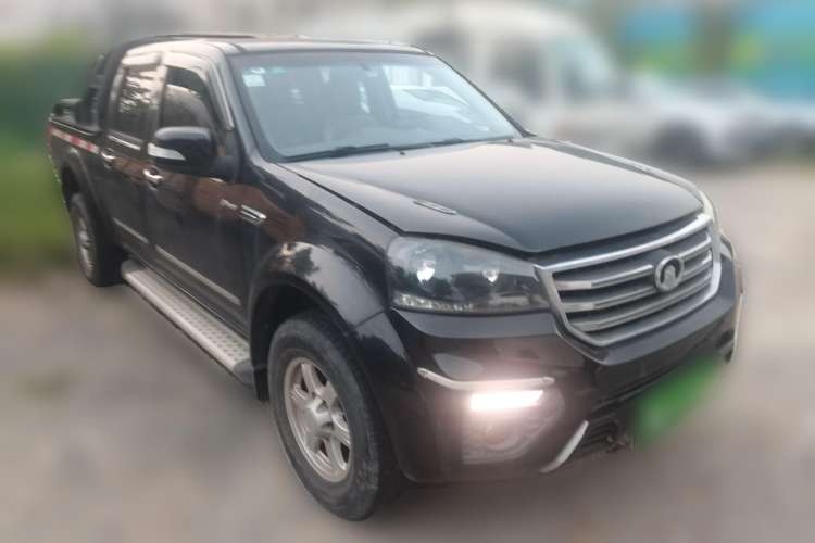 Used Great Wall Wingle 5 2017 2.0T European-spec Diesel Two-Wheel-Drive Entry-Level Big Double-Cab GW4D20D Front Right 45 Deg