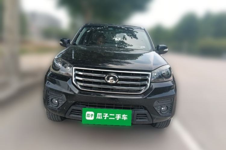 Used Great Wall Wingle 5 2017 2.0T European Version Diesel Two-Wheel Drive Elite Plus Big Double-Cab GW4D20D Front