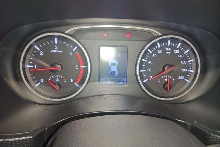 Used Great Wall Wingle 5 2017 2.0T European Version Diesel Two-Wheel Drive Elite Plus Big Double-Cab GW4D20D Instrument Cluster