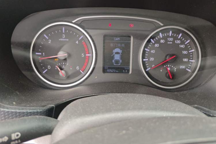 Used Great Wall Wingle 5 2017 2.0T European Version Diesel Two-Wheel Drive Advanced Large Double-Cab GW4D20E Instrument Cluster