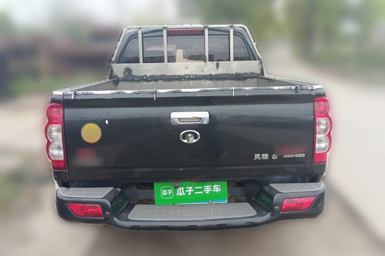 Used Great Wall Wingle 5 2017 2.0T European Version Diesel Two-Wheel Drive Elite Plus Big Double-Cab GW4D20D Rear