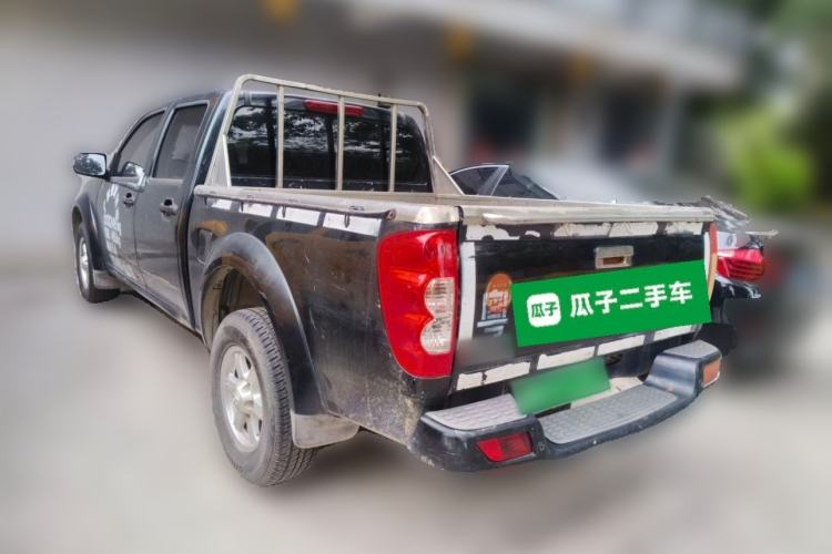 Used Great Wall Wingle 5 2017 2.4L European Version Gasoline Two-Wheel Drive Entry-Level Big Double Cab 4G69S4N Rear Left 45 Deg