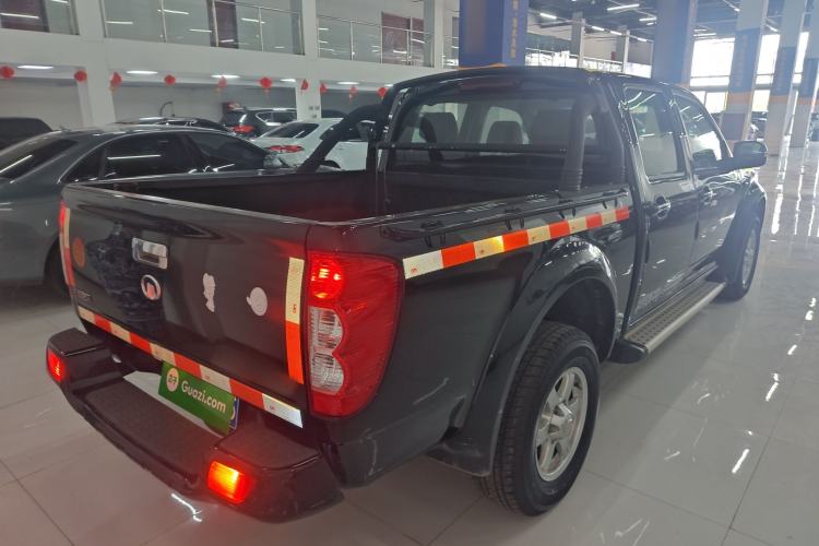 Used Great Wall Wingle 5 2017 2.0T European Version Diesel Two-Wheel Drive Elite Plus Big Double-Cab GW4D20D Rear Right 45 Deg