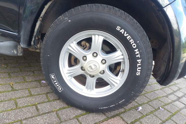 Used Great Wall Wingle 5 2017 2.0T European Version Diesel 4x4 Elite Large Double-Cab GW4D20D Right Front Wheel Hub