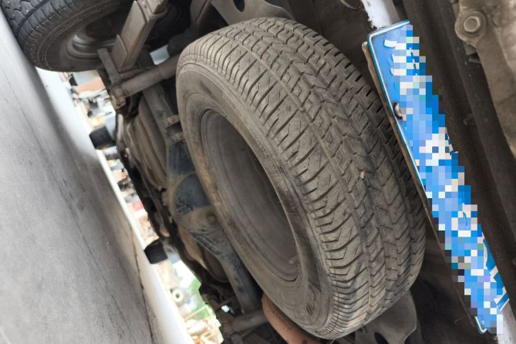 Used Great Wall Wingle 5 2017 2.8T Classic Edition Two-Wheel Drive Big Double-Cab GW2.8TC-2 Chassis Rear