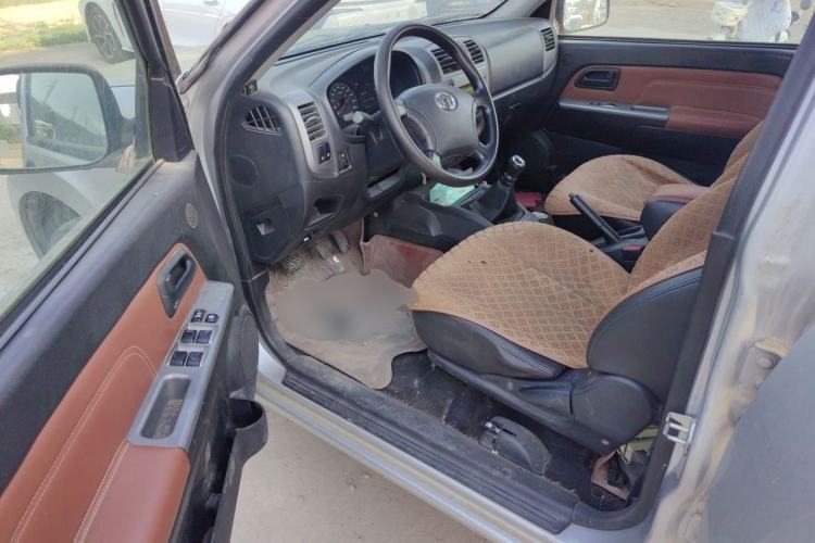 Used Great Wall Wingle 5 2017 2.2L Classic Version Two-Wheel Drive Big Double Cab 491QE Driver Seat