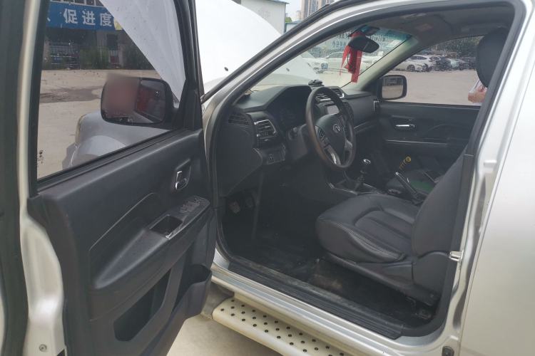 Used Great Wall Wingle 5 2017 2.0T European Version Diesel 4x4 Elite Large Double-Cab GW4D20D Driver Seat