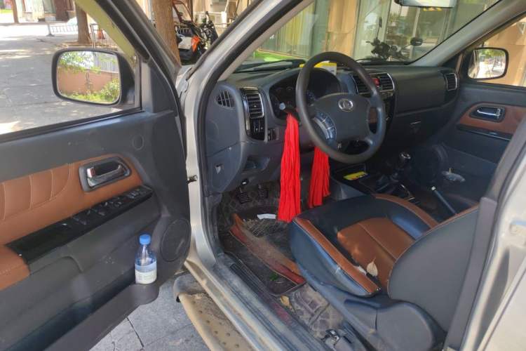 Used Great Wall Wingle 5 2017 2.0T European Version Diesel 4x4 Elite Compact Double-Cab GW4D20D Driver Seat