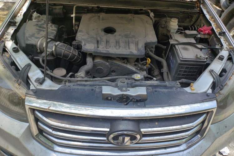 Used Great Wall Wingle 5 2017 2.0T European Version Diesel 4x4 Elite Large Double-Cab GW4D20D Engine Bay