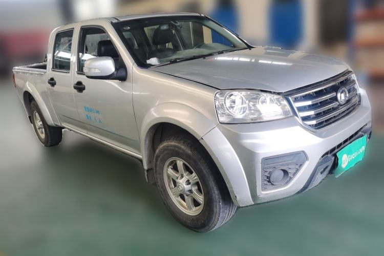Used Great Wall Wingle 5 2017 2.0T European Version Diesel Two-Wheel Drive Advanced Large Double-Cab GW4D20E Exterior 2