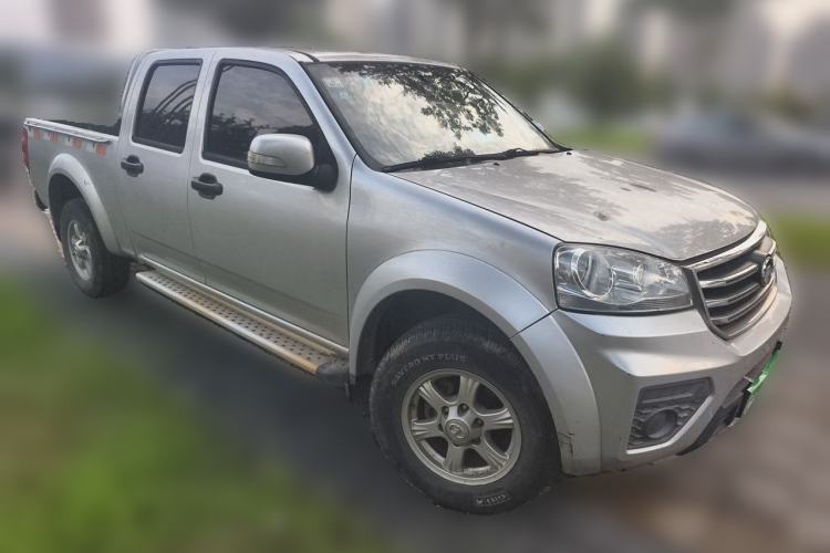 Used Great Wall Wingle 5 2017 2.0T European Version Diesel Two-Wheel Drive Advanced Large Double-Cab GW4D20E Exterior 2