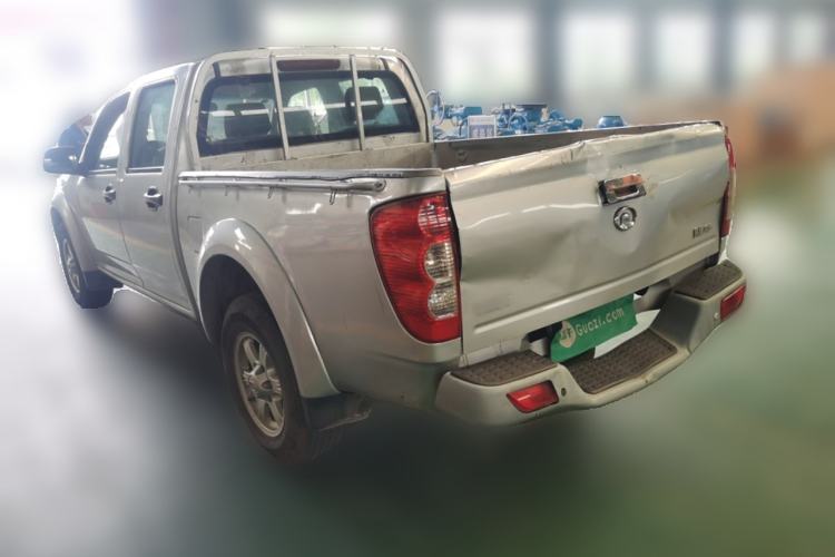 Used Great Wall Wingle 5 2017 2.0T European Version Diesel Two-Wheel Drive Advanced Large Double-Cab GW4D20E Exterior 3