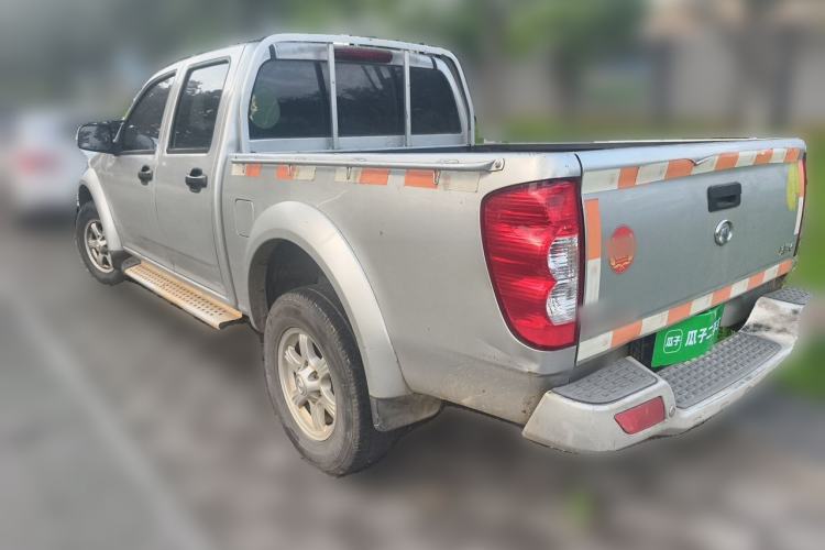 Used Great Wall Wingle 5 2017 2.0T European Version Diesel Two-Wheel Drive Advanced Large Double-Cab GW4D20E Exterior 3