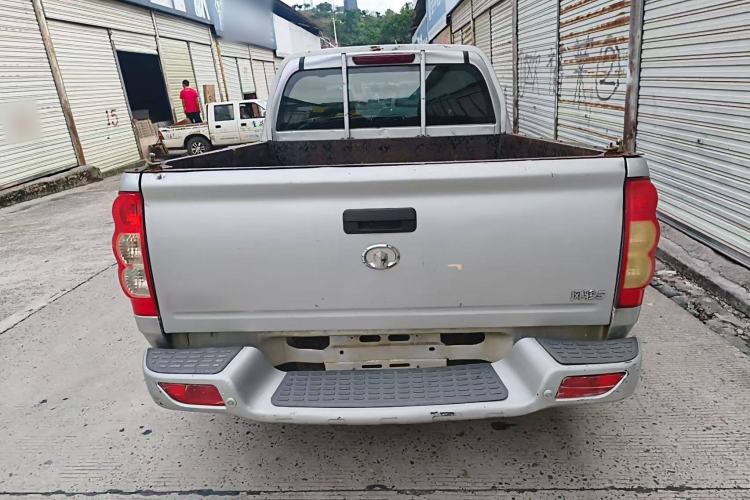 Used Great Wall Wingle 5 2017 2.0T European-Style Diesel 4x4 Ambition Version with Extended Double Cab – GW4D20E Exterior 4