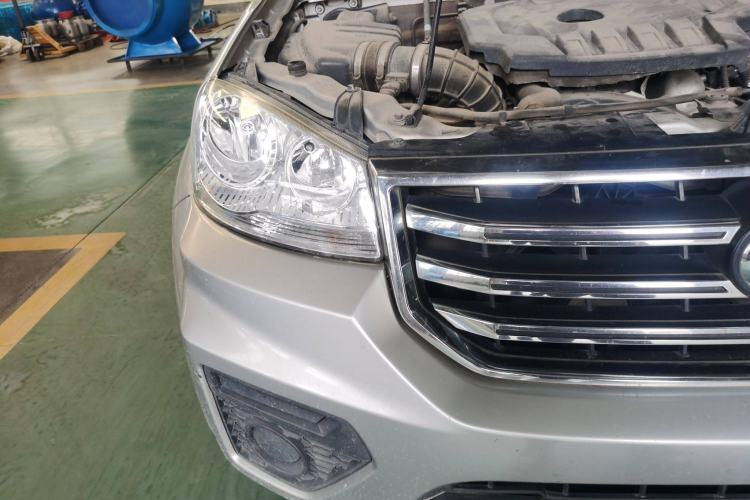 Used Great Wall Wingle 5 2017 2.0T European Version Diesel Two-Wheel Drive Advanced Large Double-Cab GW4D20E Exterior 6