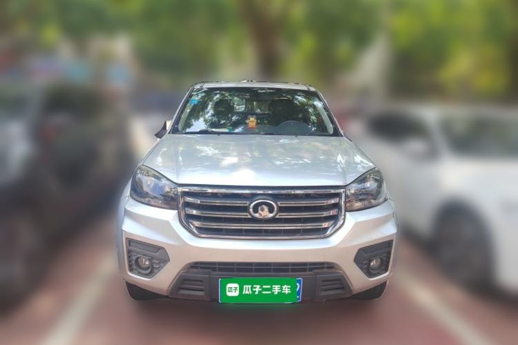 Used Great Wall Wingle 5 2017 2.0T European Version Diesel Two-Wheel Drive Elite Plus Big Double-Cab GW4D20D Front
