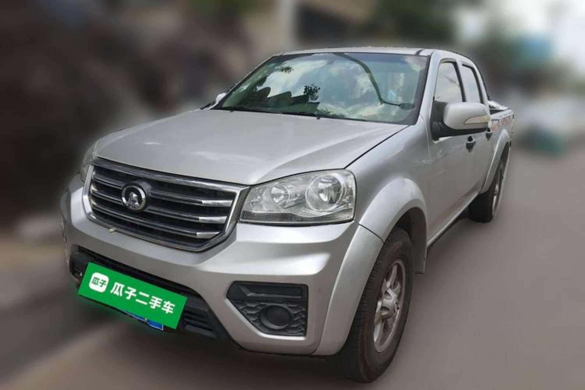 Used Great Wall Wingle 5 2017 2.0T European-spec Diesel Two-Wheel Drive Entry-Level Small Double-Cab GW4D20E Front Left 45 Deg