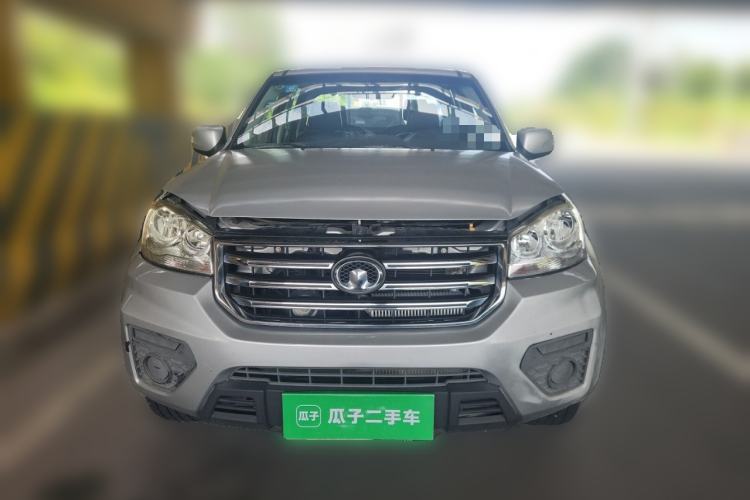 Used Great Wall Wingle 5 2017 2.0T European Version Diesel Two-Wheel Drive Advanced Large Double-Cab GW4D20E Front