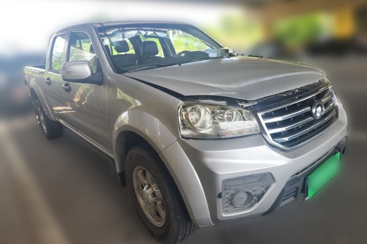 Used Great Wall Wingle 5 2017 2.0T European Version Diesel Two-Wheel Drive Advanced Large Double-Cab GW4D20E Front Right 45 Deg