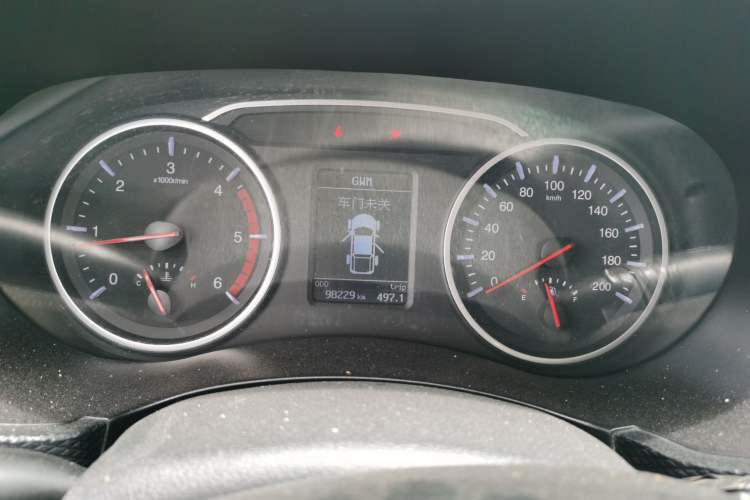 Used Great Wall Wingle 5 2017 2.0T European Version Diesel Two-Wheel Drive Advanced Large Double-Cab GW4D20E Instrument Cluster