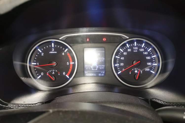Used Great Wall Wingle 5 2017 2.0T European-Style Diesel Two-Wheel-Drive Elite Version with Large Double Cab – GW4D20B Instrument Cluster