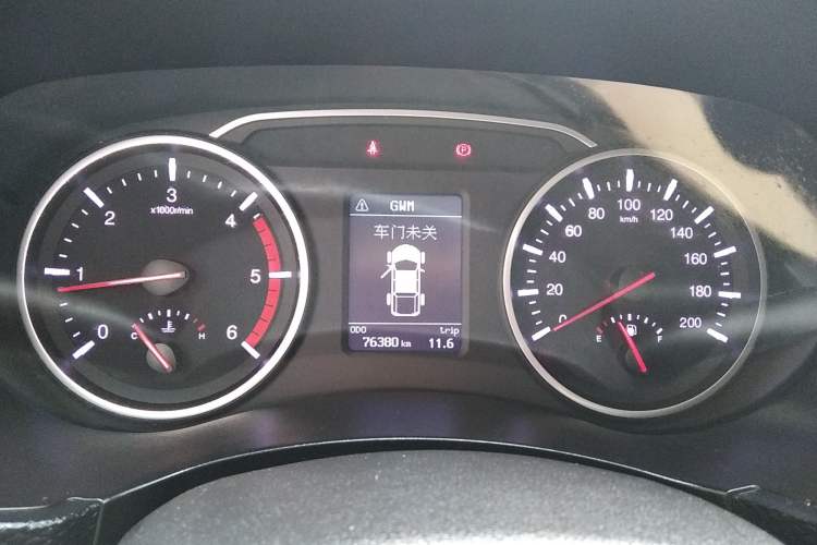 Used Great Wall Wingle 5 2017 2.0T European Version Diesel Two-Wheel Drive Advanced Large Double-Cab GW4D20E Instrument Cluster