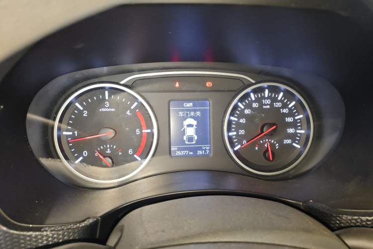 Used Great Wall Wingle 5 2017 2.0T European Version Diesel Two-Wheel Drive Advanced Large Double-Cab GW4D20E Instrument Cluster
