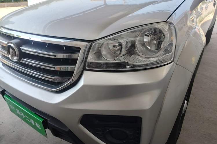 Used Great Wall Wingle 5 2017 2.0T European Version Diesel Two-Wheel Drive Advanced Large Double-Cab GW4D20E Left Front Headlight