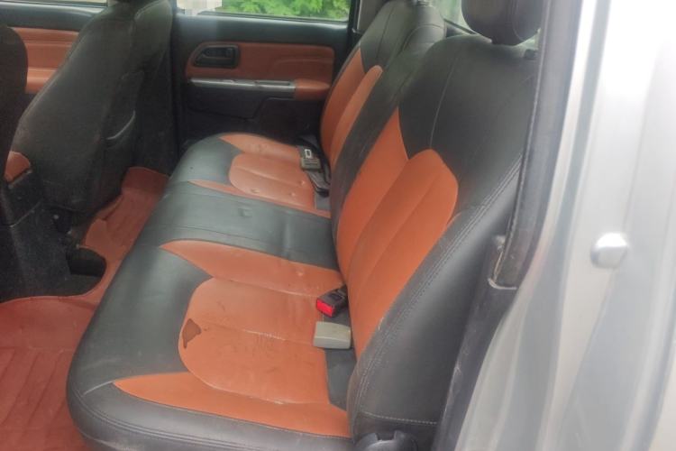 Used Great Wall Wingle 5 2017 2.2L Classic Version Two-Wheel Drive Big Double Cab 491QE Left Rear Seat