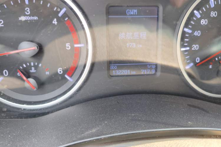 Used Great Wall Wingle 5 2017 2.0T European-Style Diesel 4x4 Ambition Version with Extended Double Cab – GW4D20E Odometer Close Up