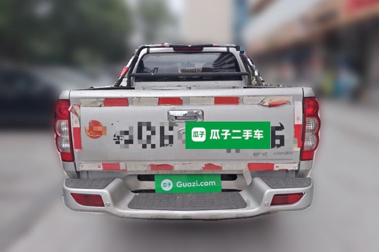 Used Great Wall Wingle 5 2017 2.0T European Version Diesel Two-Wheel Drive Elite Plus Big Double-Cab GW4D20D Rear