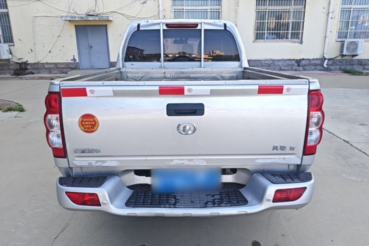 Used Great Wall Wingle 5 2017 2.0T European Version Diesel Two-Wheel Drive Advanced Large Double-Cab GW4D20E Rear