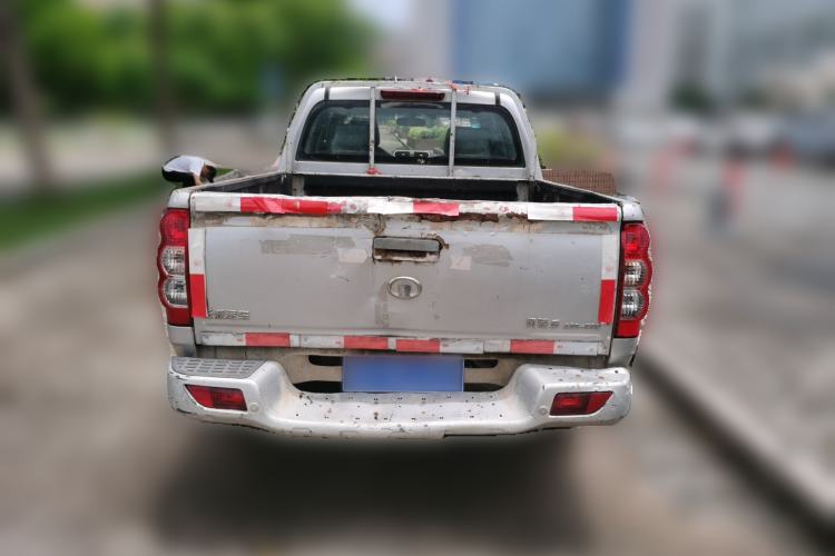 Used Great Wall Wingle 5 2017 2.0T European Version Diesel Two-Wheel Drive Advanced Large Double-Cab GW4D20E Rear