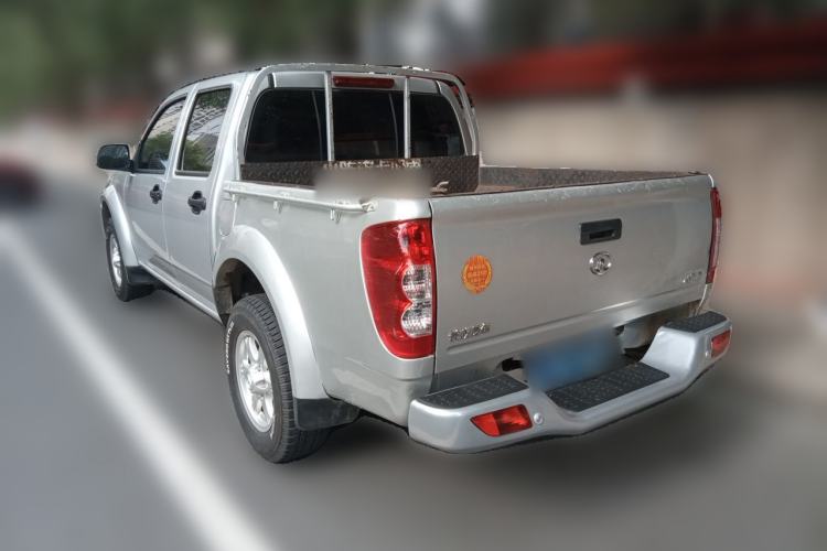 Used Great Wall Wingle 5 2017 2.0T European-spec Diesel Two-Wheel Drive Entry-Level Small Double-Cab GW4D20E Rear Left 45 Deg