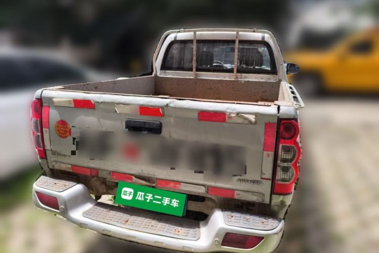 Used Great Wall Wingle 5 2017 2.8T Classic Edition Two-Wheel Drive Big Double-Cab GW2.8TC-2 Rear
