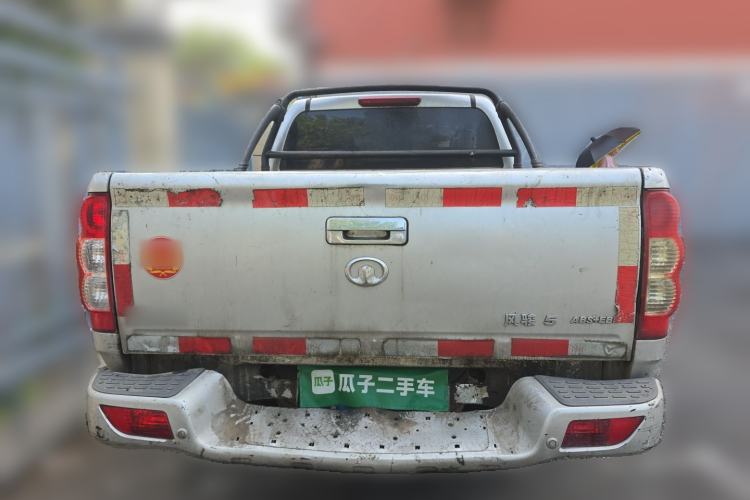 Used Great Wall Wingle 5 2017 2.0T European Version Diesel Two-Wheel Drive Elite Plus Big Double-Cab GW4D20D Rear