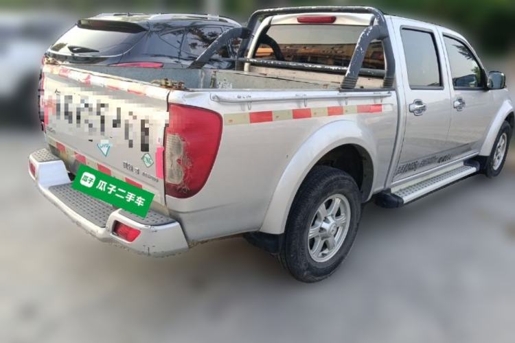 Used Great Wall Wingle 5 2017 2.4L European Version Gasoline Two-Wheel Drive Entry-Level Big Double Cab 4G69S4N Rear Right 45 Deg