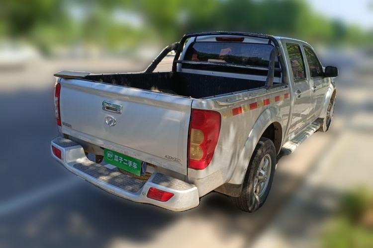 Used Great Wall Wingle 5 2017 2.0T European Version Diesel Two-Wheel Drive Elite Plus Big Double-Cab GW4D20D Rear Right 45 Deg