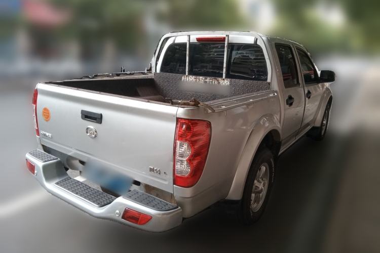 Used Great Wall Wingle 5 2017 2.0T European-spec Diesel Two-Wheel Drive Entry-Level Small Double-Cab GW4D20E Rear Right 45 Deg