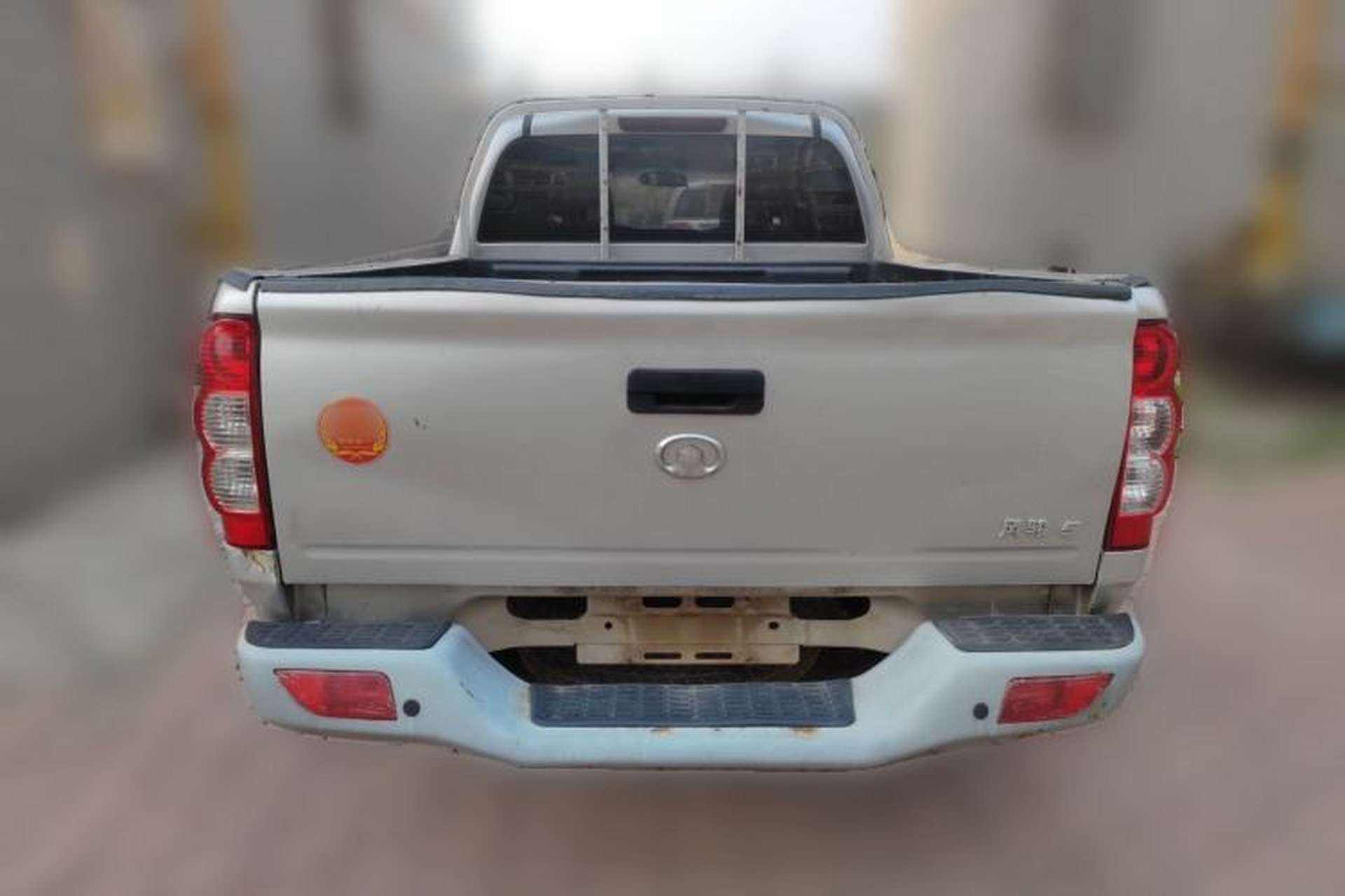 Used Great Wall Wingle 5 2017 2.0T European Version Diesel Two-Wheel Drive Advanced Large Double-Cab GW4D20E Rear