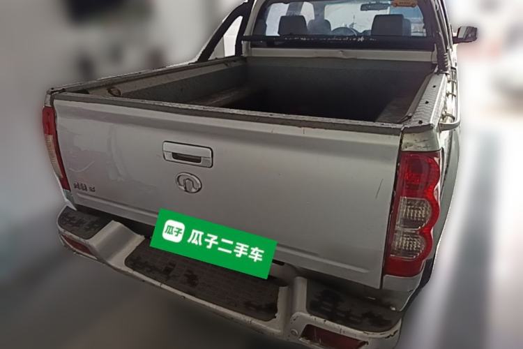 Used Great Wall Wingle 5 2017 2.0T European-Style Diesel Two-Wheel-Drive Elite Version with Large Double Cab – GW4D20B Rear