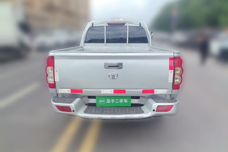 Used Great Wall Wingle 5 2017 2.0T European Version Diesel Two-Wheel Drive Advanced Large Double-Cab GW4D20E Rear